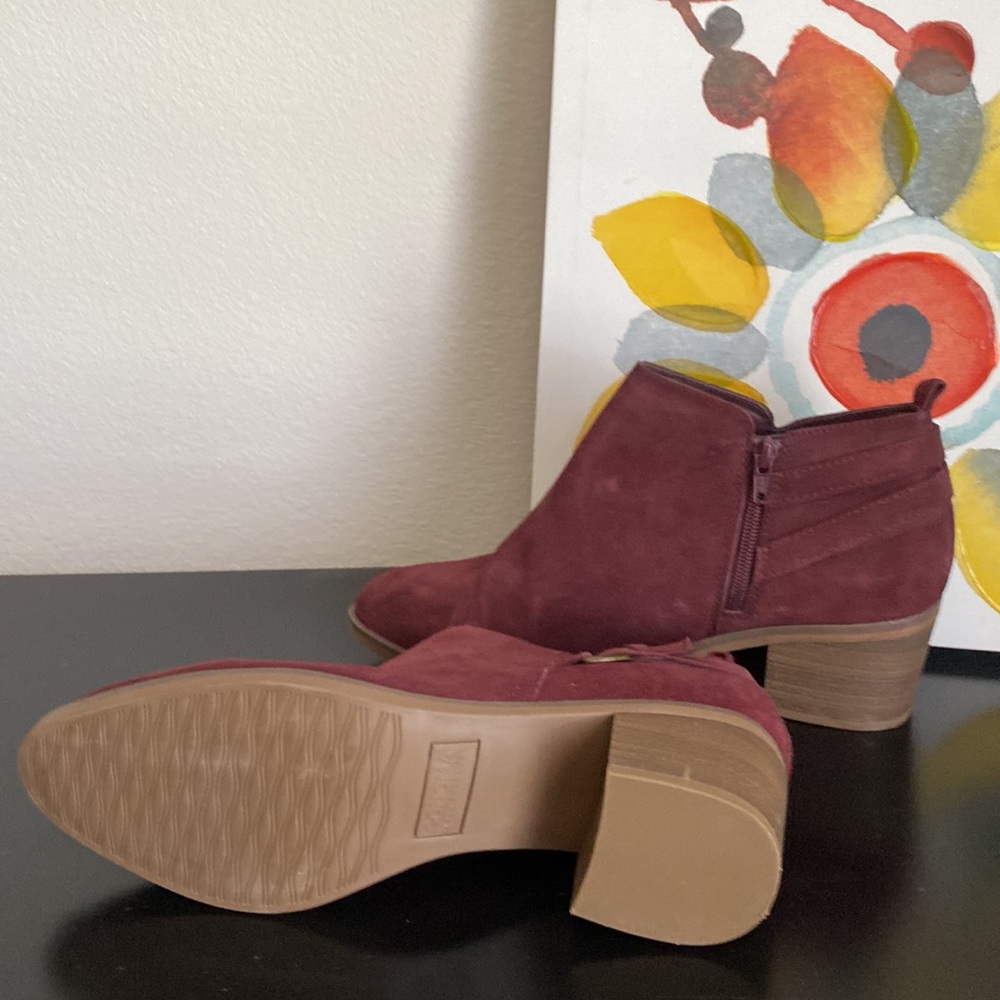 NEW - Sonoma - Ankle Booties, Burgundy (Size 10) - Picture 4 of 4